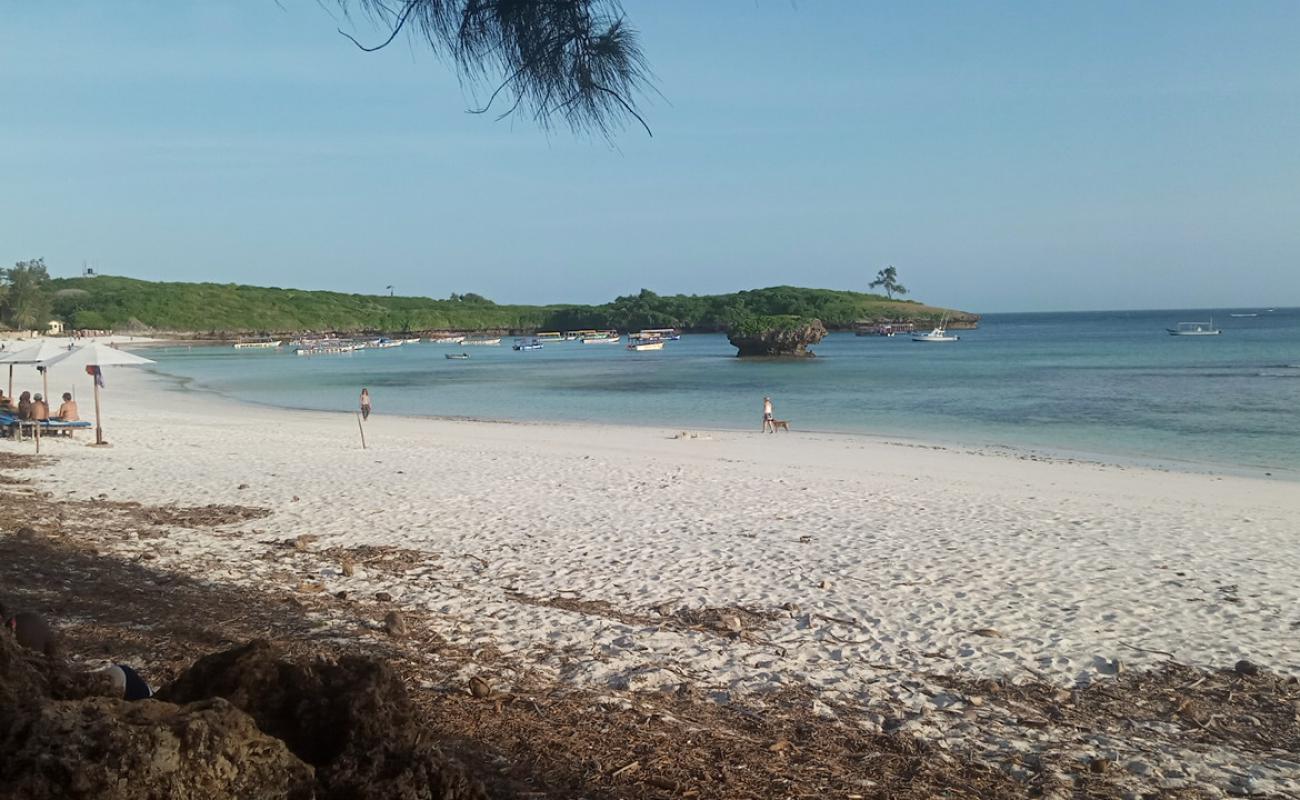 Watamu Plajı'in fotoğrafı beyaz ince kum yüzey ile