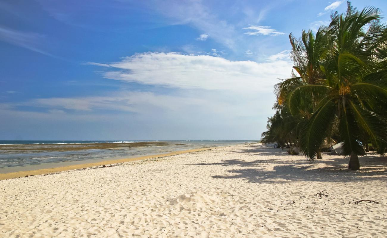 Twiga Lodge Beach'in fotoğrafı parlak kum yüzey ile