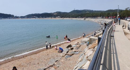 Eoundol Beach