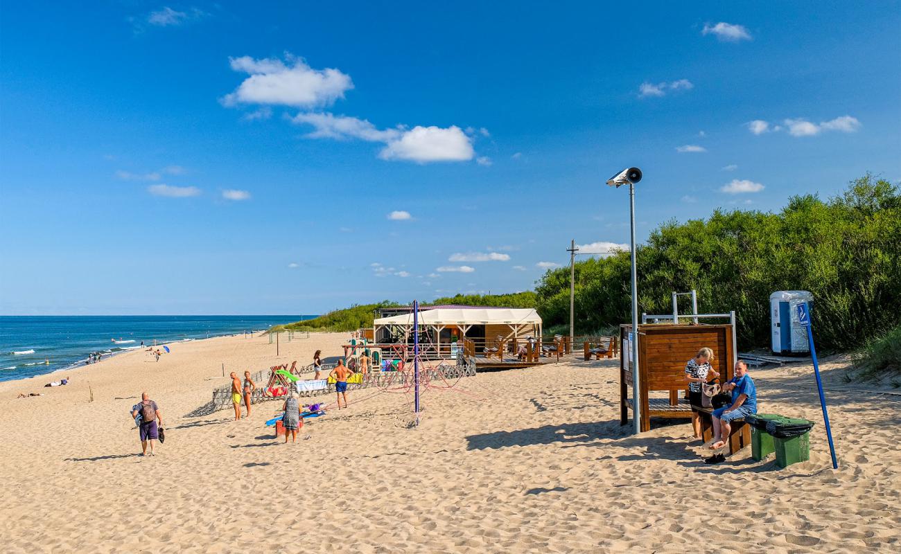 Melnrage Beach'in fotoğrafı açık bej kum yüzey ile