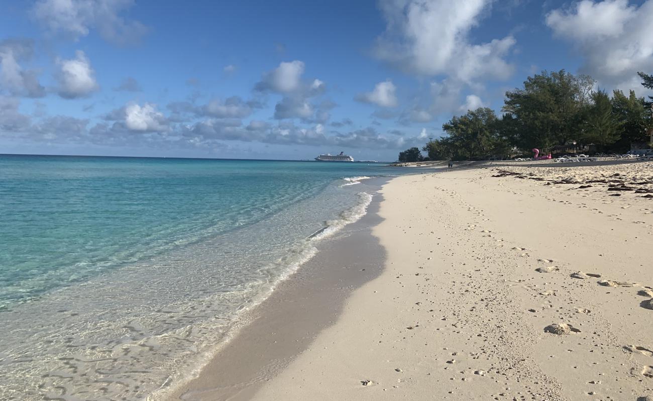 Radio beach'in fotoğrafı parlak ince kum yüzey ile