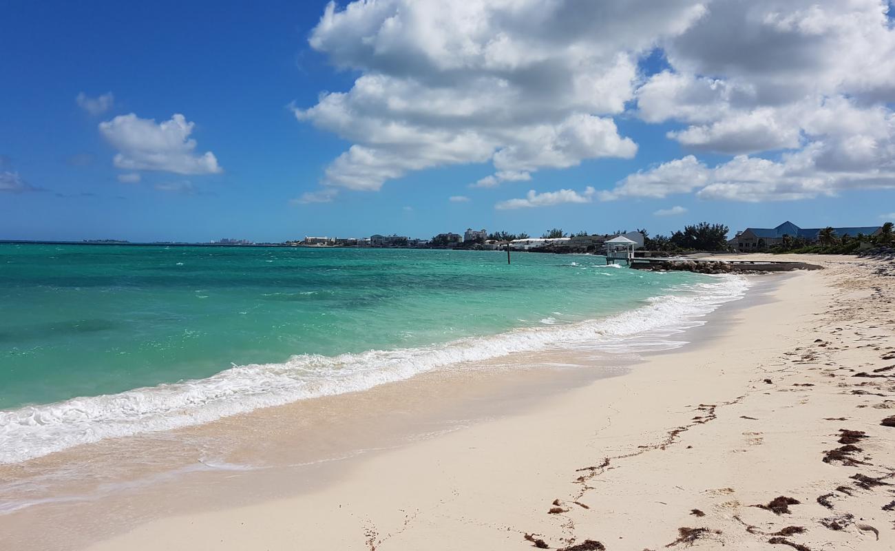 Sandyport beach'in fotoğrafı i̇nce bej kum yüzey ile