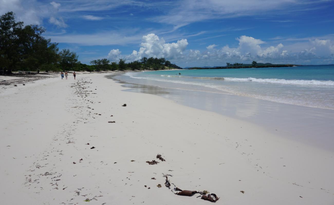 Sakalava beach'in fotoğrafı beyaz kum yüzey ile