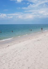 Pantai Pasir Hitam