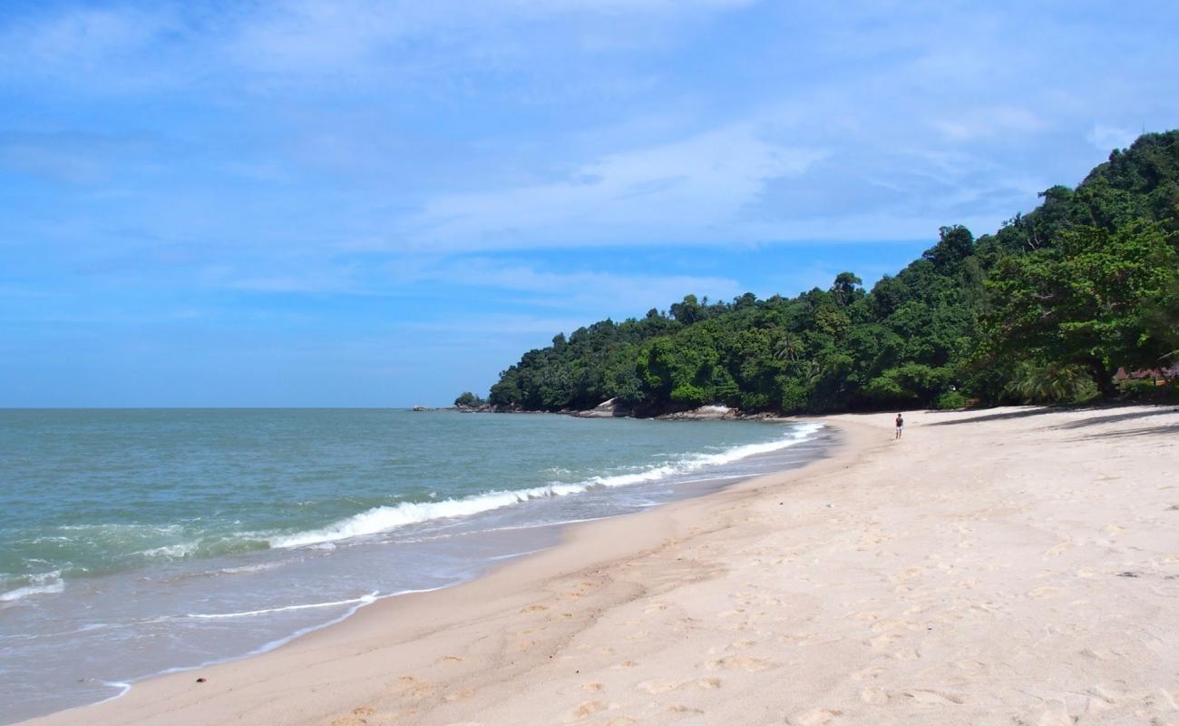 Long Sand Beach'in fotoğrafı açık bej kum yüzey ile
