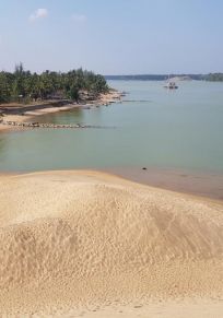 Kampung Pantai Mek Mas