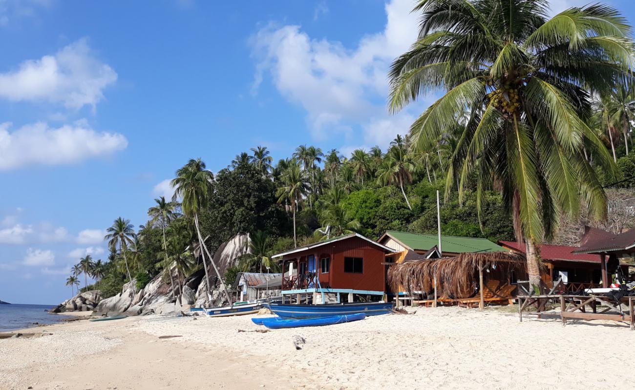 Sebukang Bay Resort'in fotoğrafı parlak kum yüzey ile