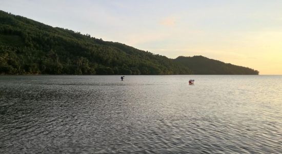 Kampung Bingolon Beach