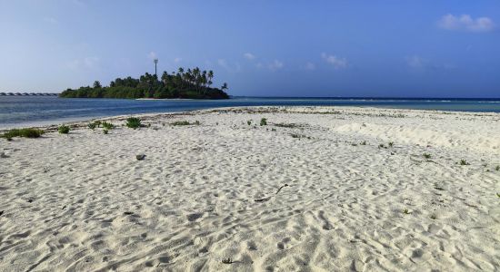 Maamendhoo Beach