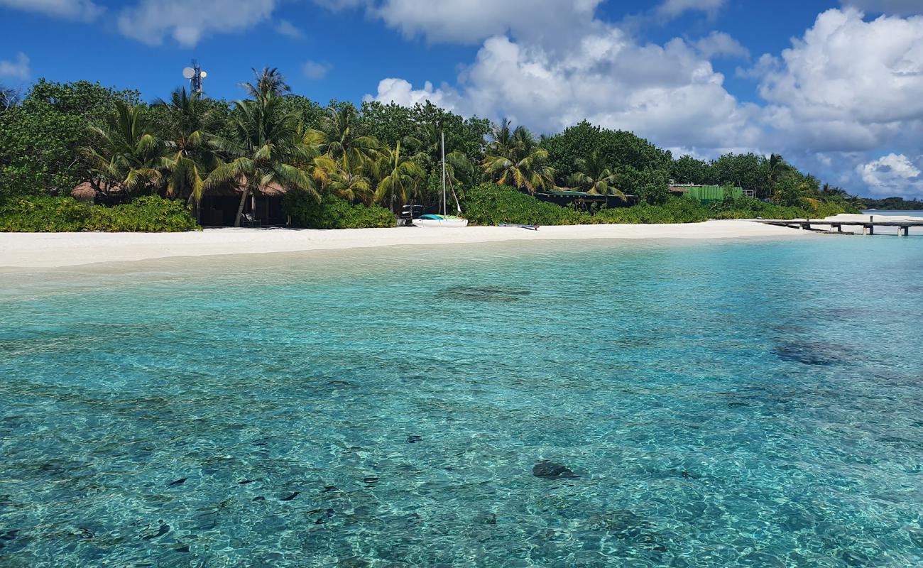 Como Resort Island'in fotoğrafı beyaz kum yüzey ile