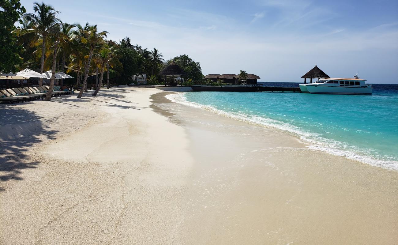 Ozen Reserve Bolifushi'in fotoğrafı beyaz kum yüzey ile