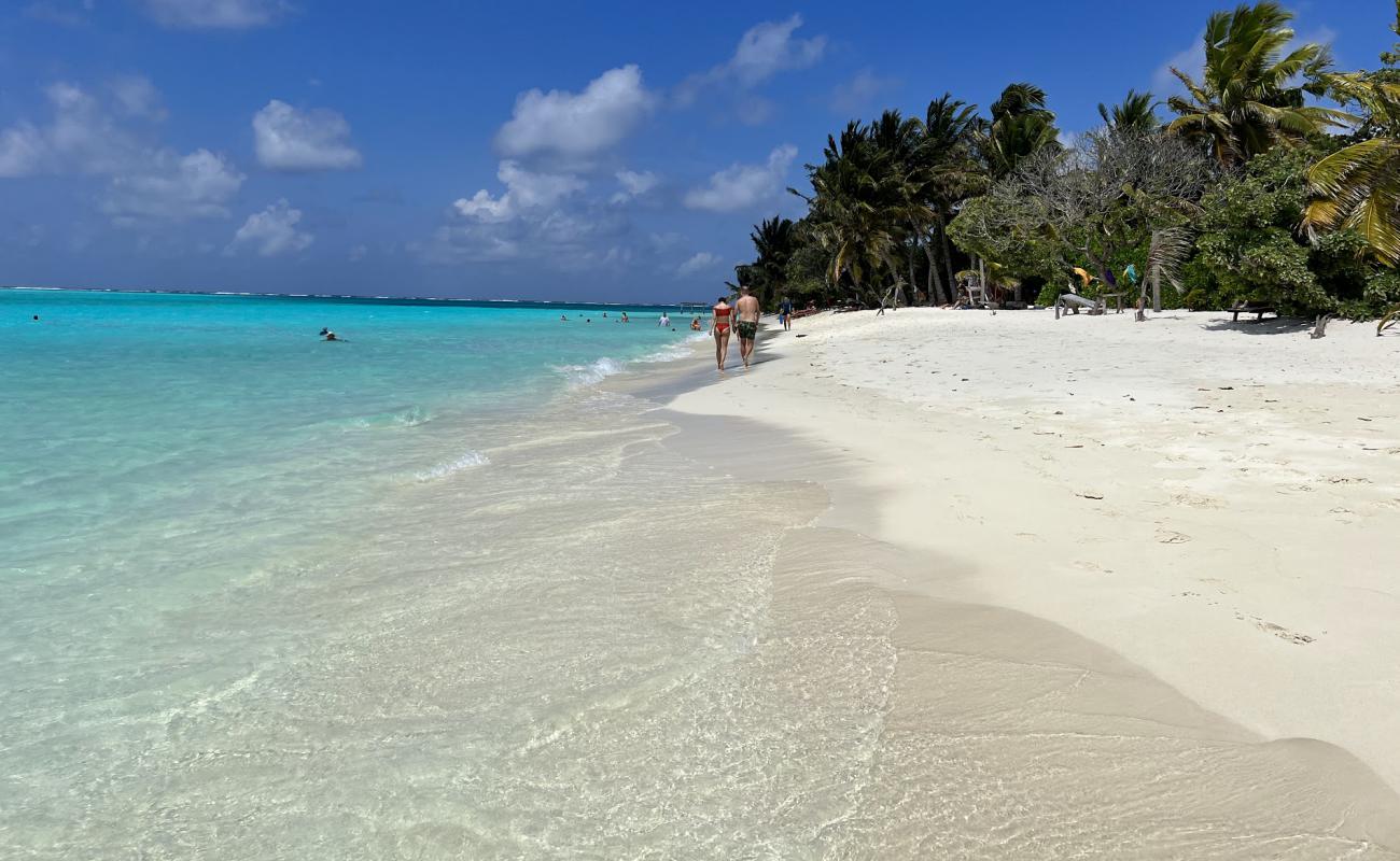 Thoddu Beach'in fotoğrafı beyaz ince kum yüzey ile