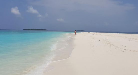 Kihaadhoo Beach