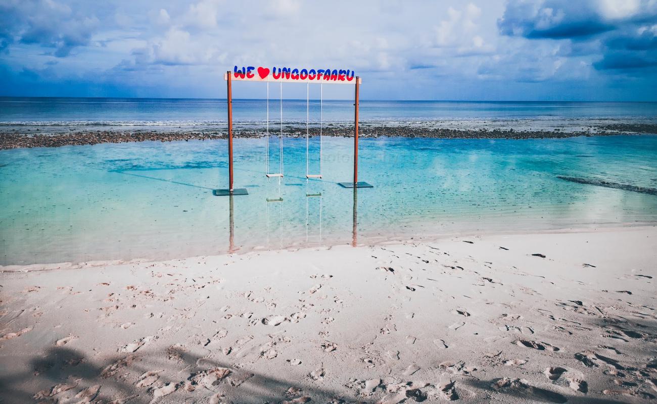 SeaSquad Beach'in fotoğrafı açık bej kum yüzey ile