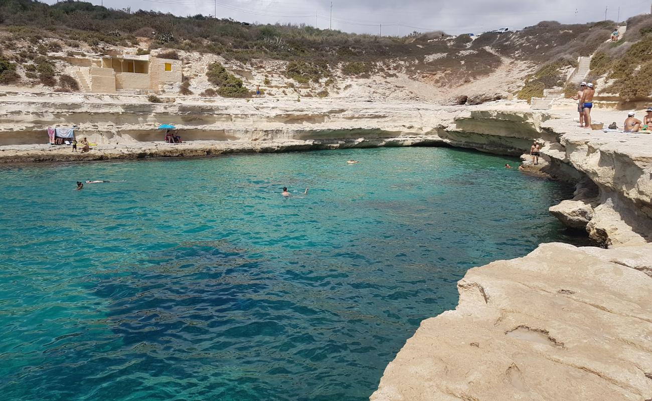 Il-Kalanka Beach'in fotoğrafı kayalık arazi yüzey ile