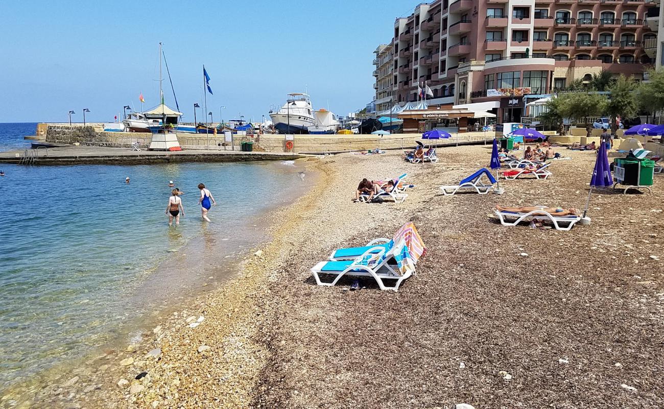 Marsalforn Beach'in fotoğrafı küçük bej çakıl yüzey ile