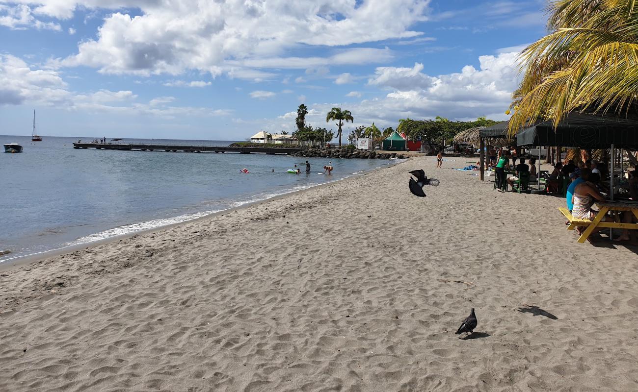 Plage de case navire'in fotoğrafı açık bej kum yüzey ile