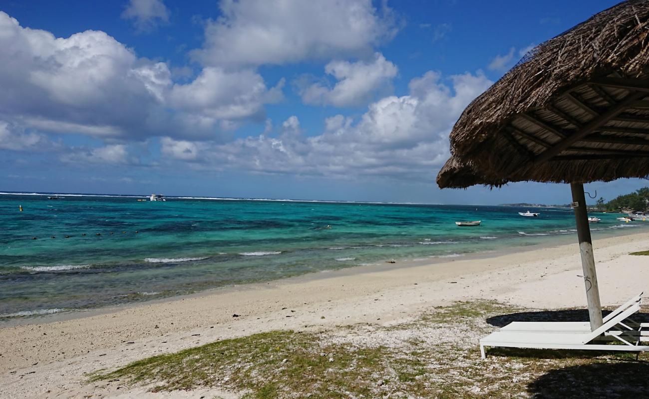 Long Beach II Mauritus'in fotoğrafı beyaz kum yüzey ile