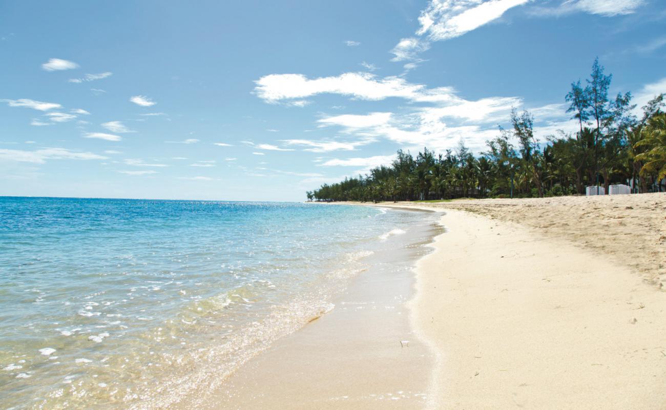 Tamarin Beach II'in fotoğrafı i̇nce bej kum yüzey ile