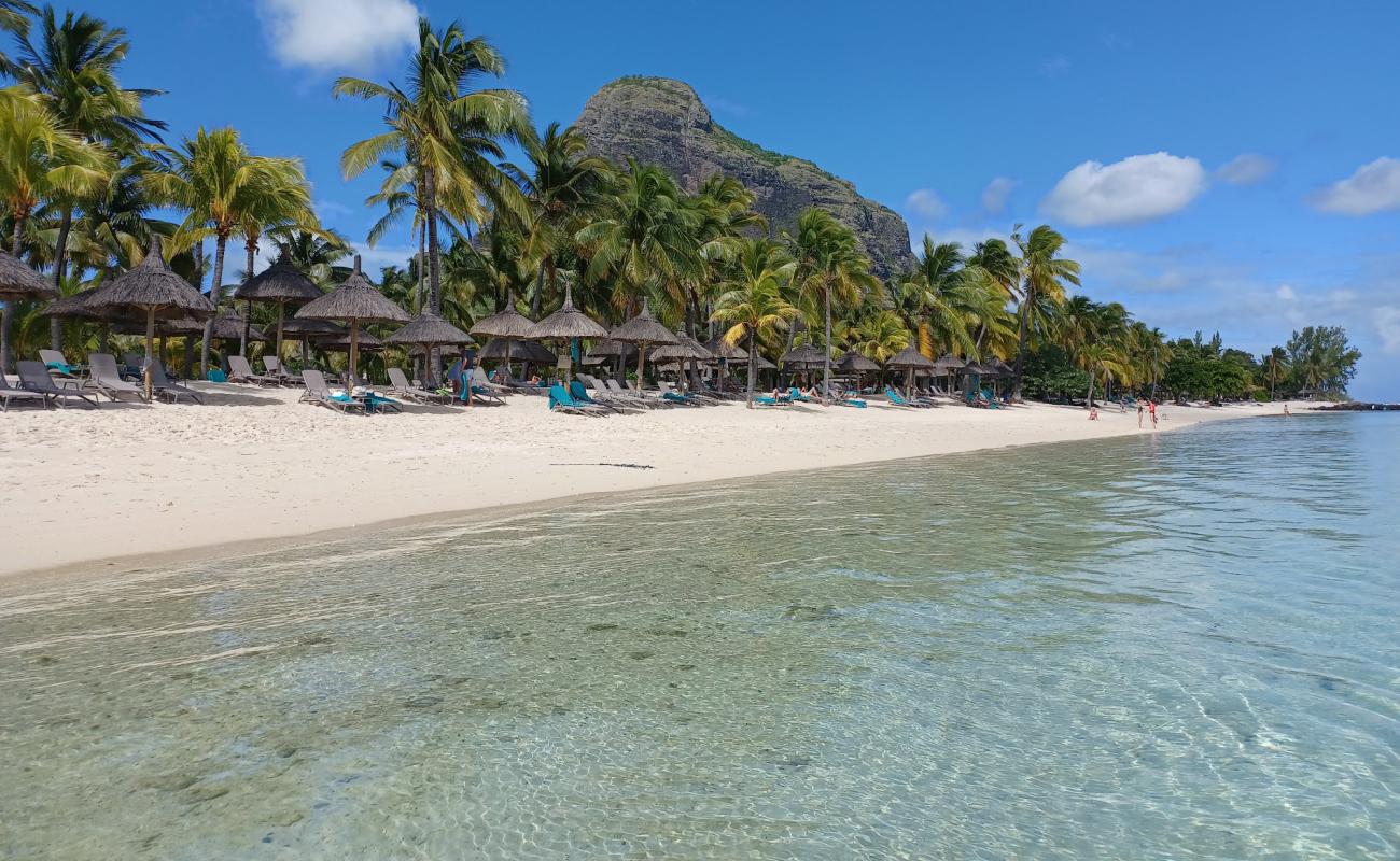 Paradis Hotel Beach'in fotoğrafı açık bej kum yüzey ile