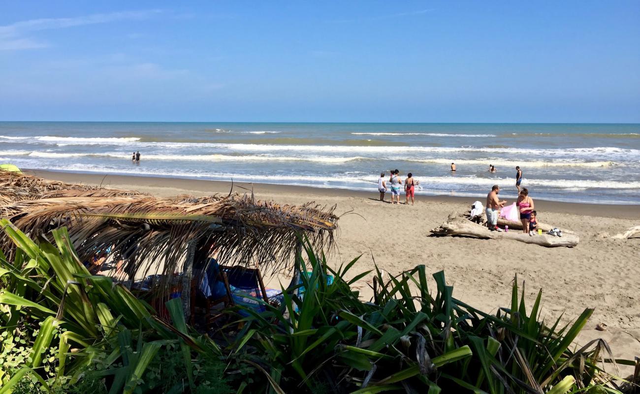 Playa Casitas II'in fotoğrafı açık bej kum yüzey ile