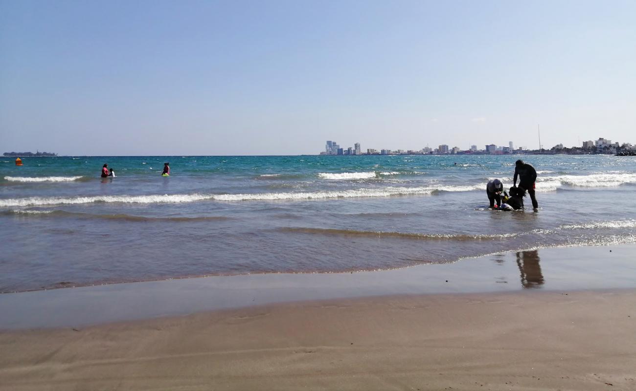Playa Villa Del Mar'in fotoğrafı açık bej kum yüzey ile