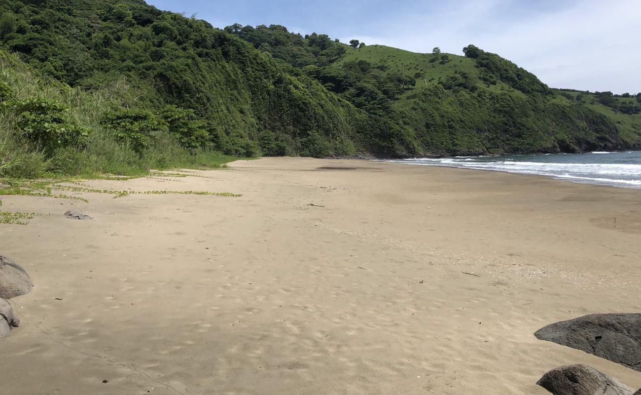 Playa Escondida II'in fotoğrafı parlak kum yüzey ile