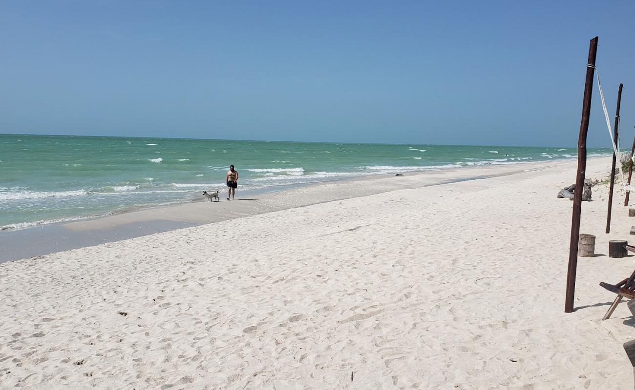 La Playita Sabancuy'in fotoğrafı açık bej kum yüzey ile