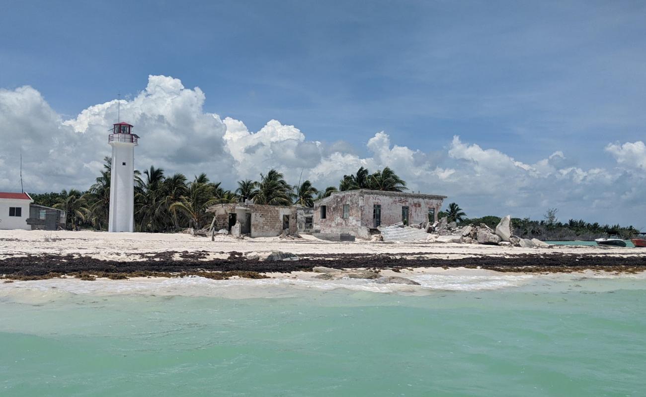 Isla Holbox beach'in fotoğrafı parlak kum yüzey ile