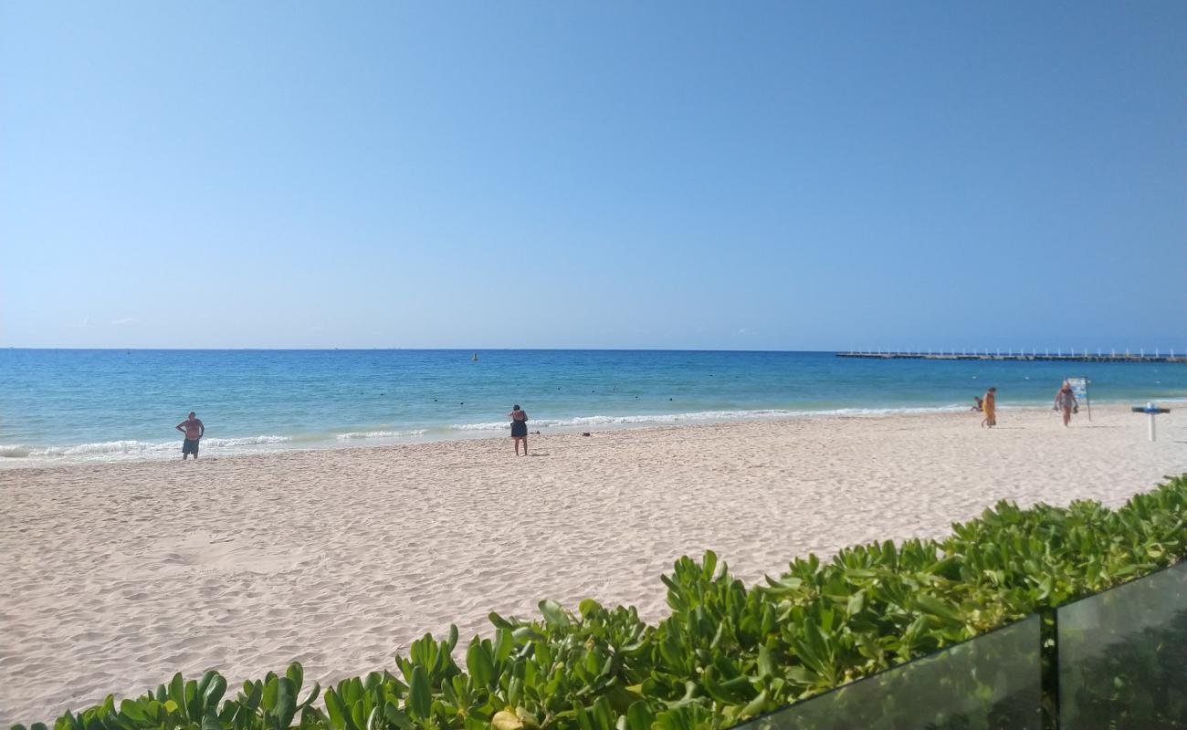 Playa Mamitas'in fotoğrafı parlak ince kum yüzey ile