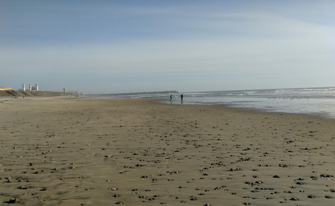 Playa Del Rosarito'in fotoğrafı kahverengi kum yüzey ile