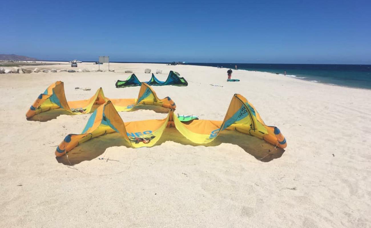 Playa el Faro'in fotoğrafı parlak ince kum yüzey ile