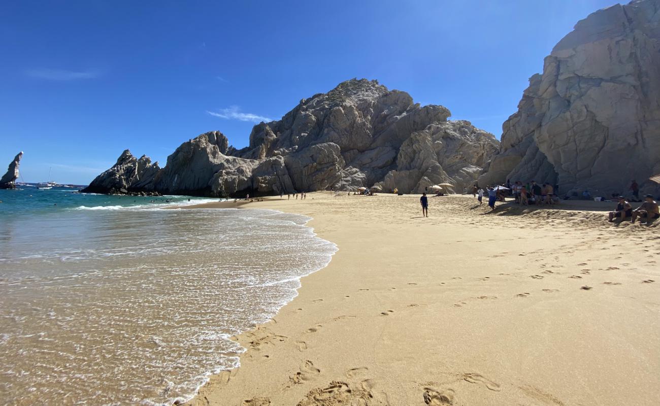 Playa de los Amantes'in fotoğrafı parlak ince kum yüzey ile