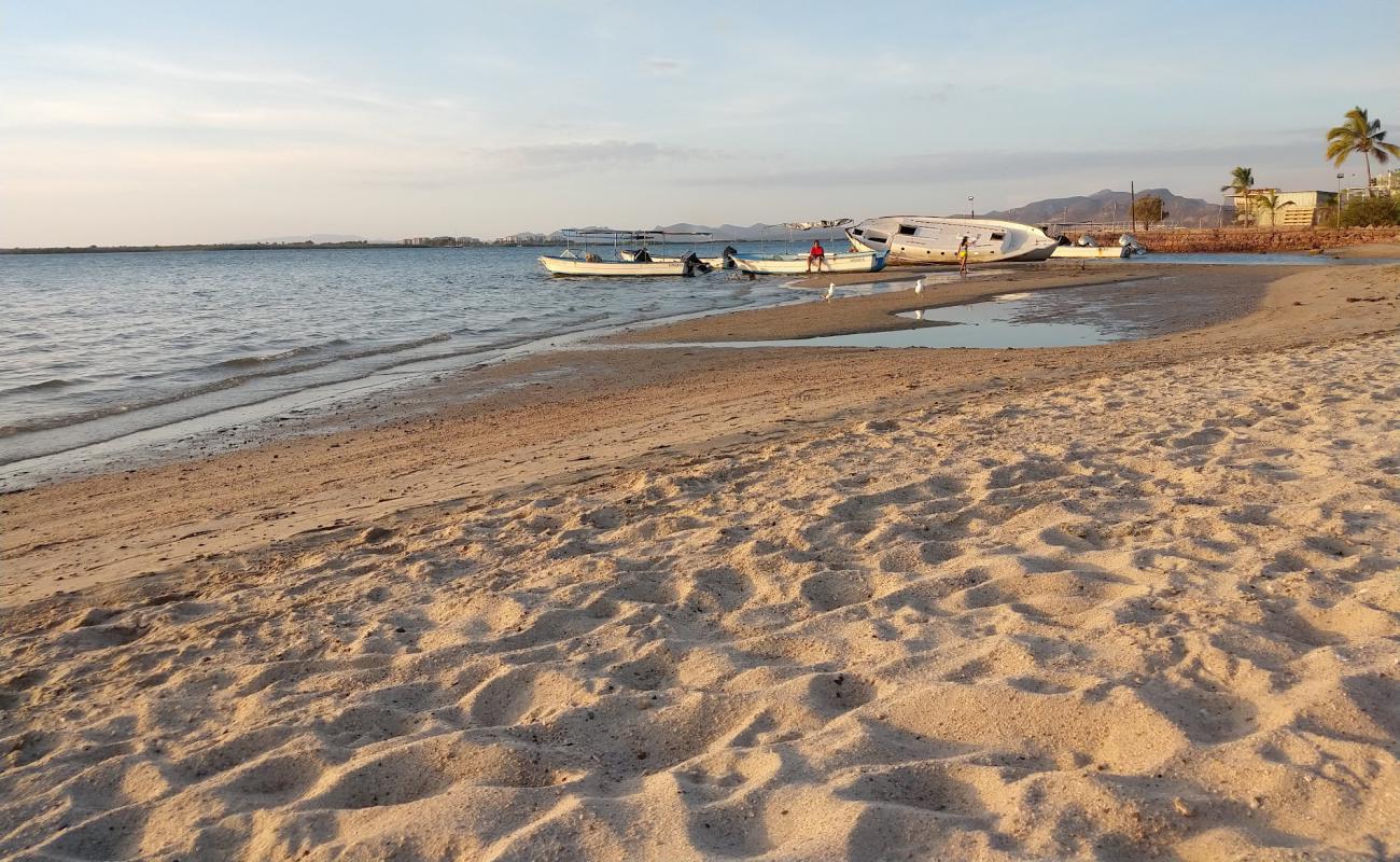 Playa Barco Hundido'in fotoğrafı açık bej kum yüzey ile