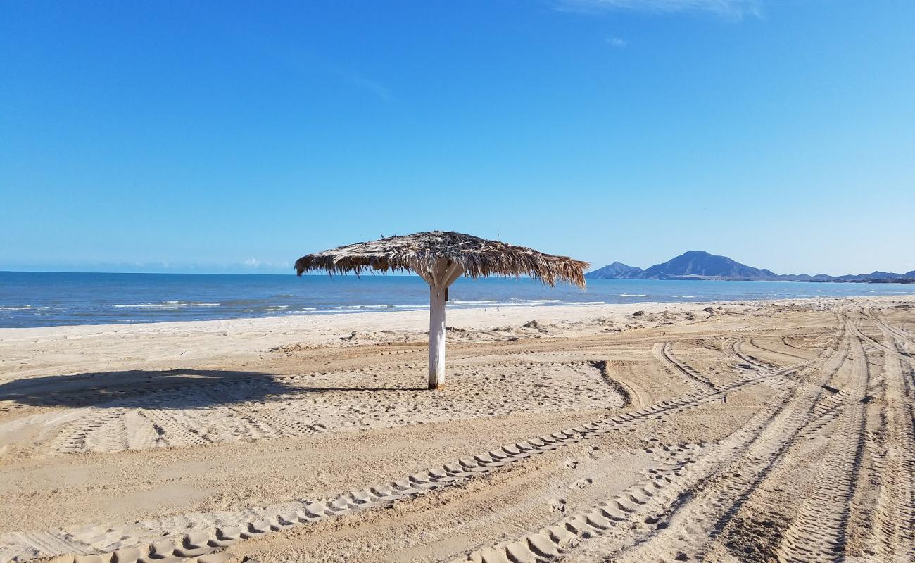 Playa Las Almejas'in fotoğrafı açık bej kum yüzey ile