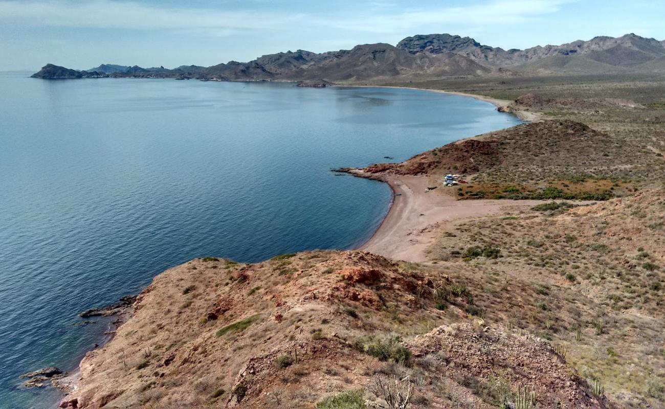 Vaca Pitch beach'in fotoğrafı gri ince çakıl taş yüzey ile