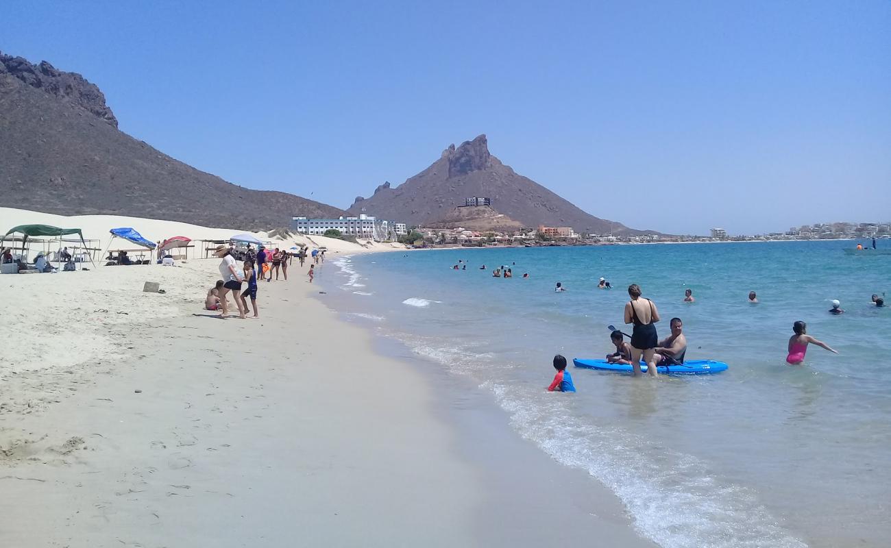 Los Algodones beach'in fotoğrafı parlak kum yüzey ile