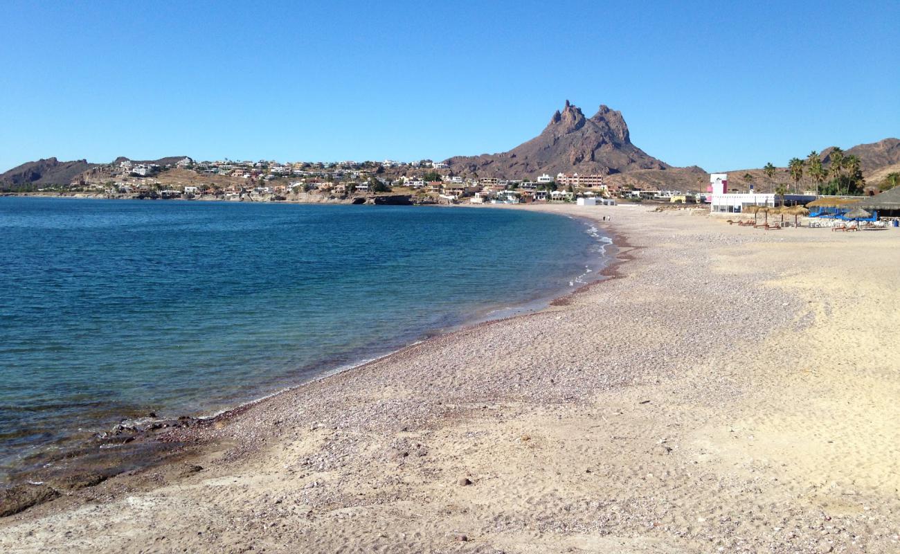 La Posada beach'in fotoğrafı küçük bej çakıl yüzey ile