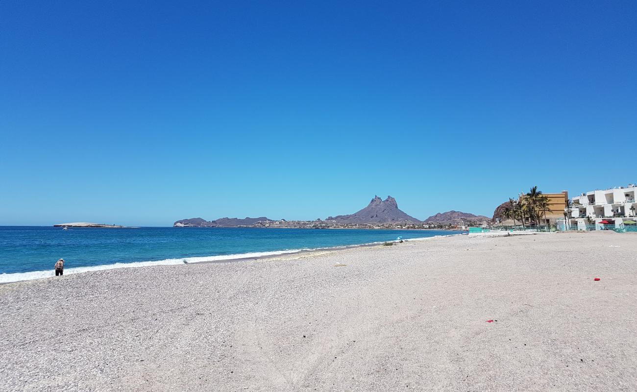 Playa San Francisco'in fotoğrafı gri kum yüzey ile