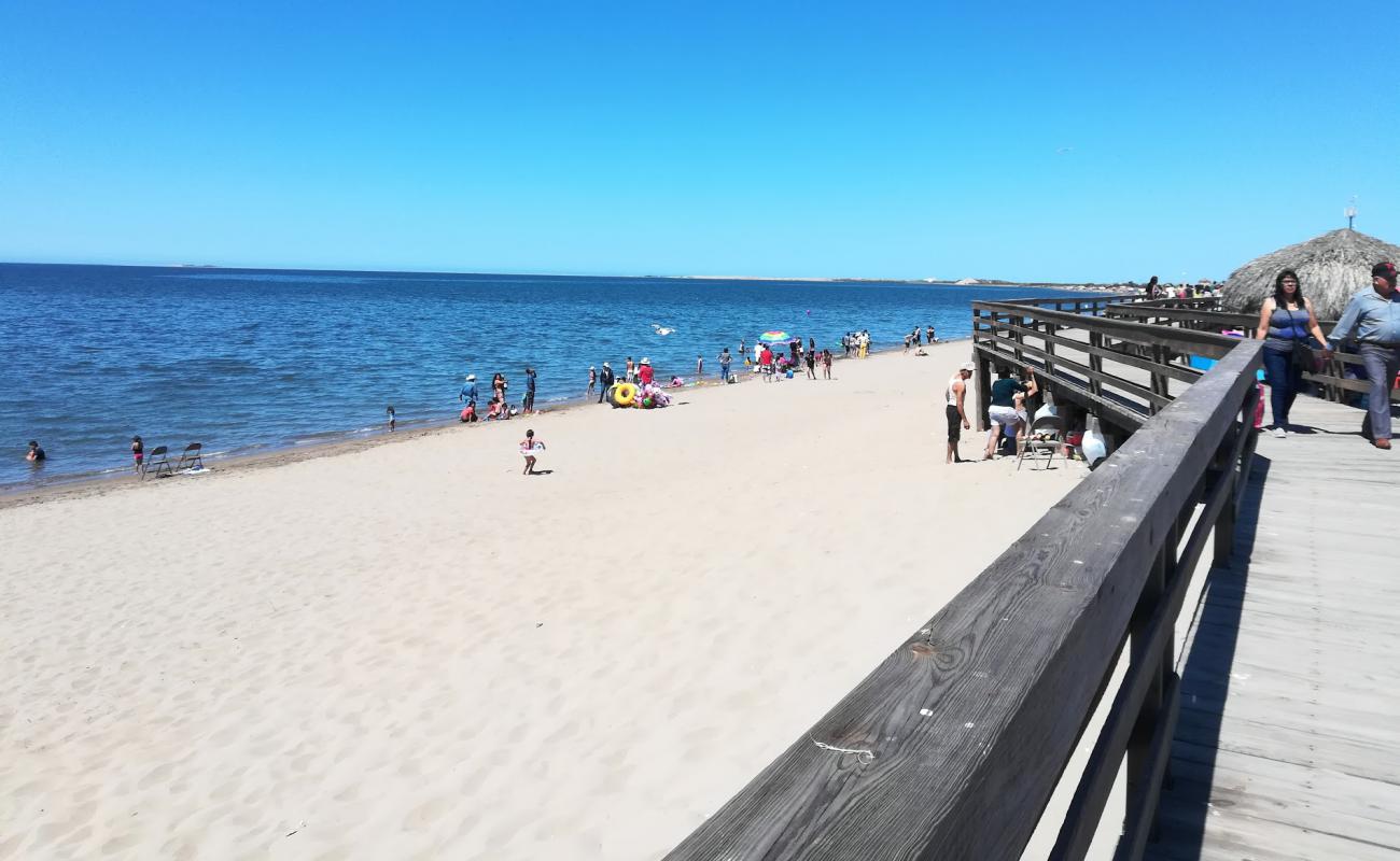 El Maviri beach'in fotoğrafı parlak kum yüzey ile