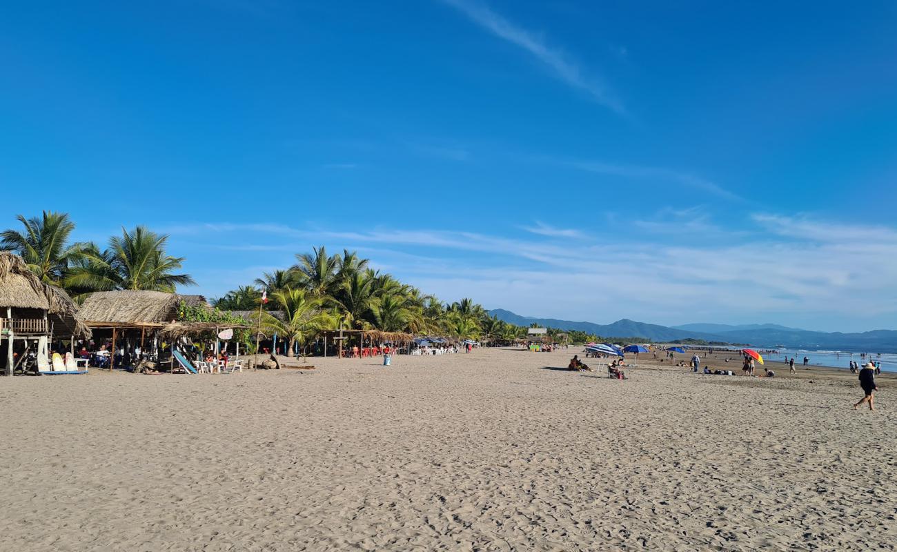 El Borrego beach'in fotoğrafı parlak ince kum yüzey ile