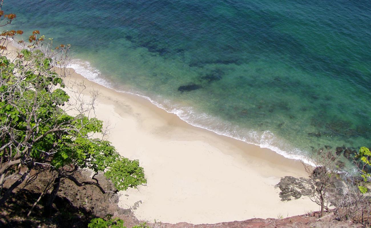 Hongo beach'in fotoğrafı parlak ince kum yüzey ile