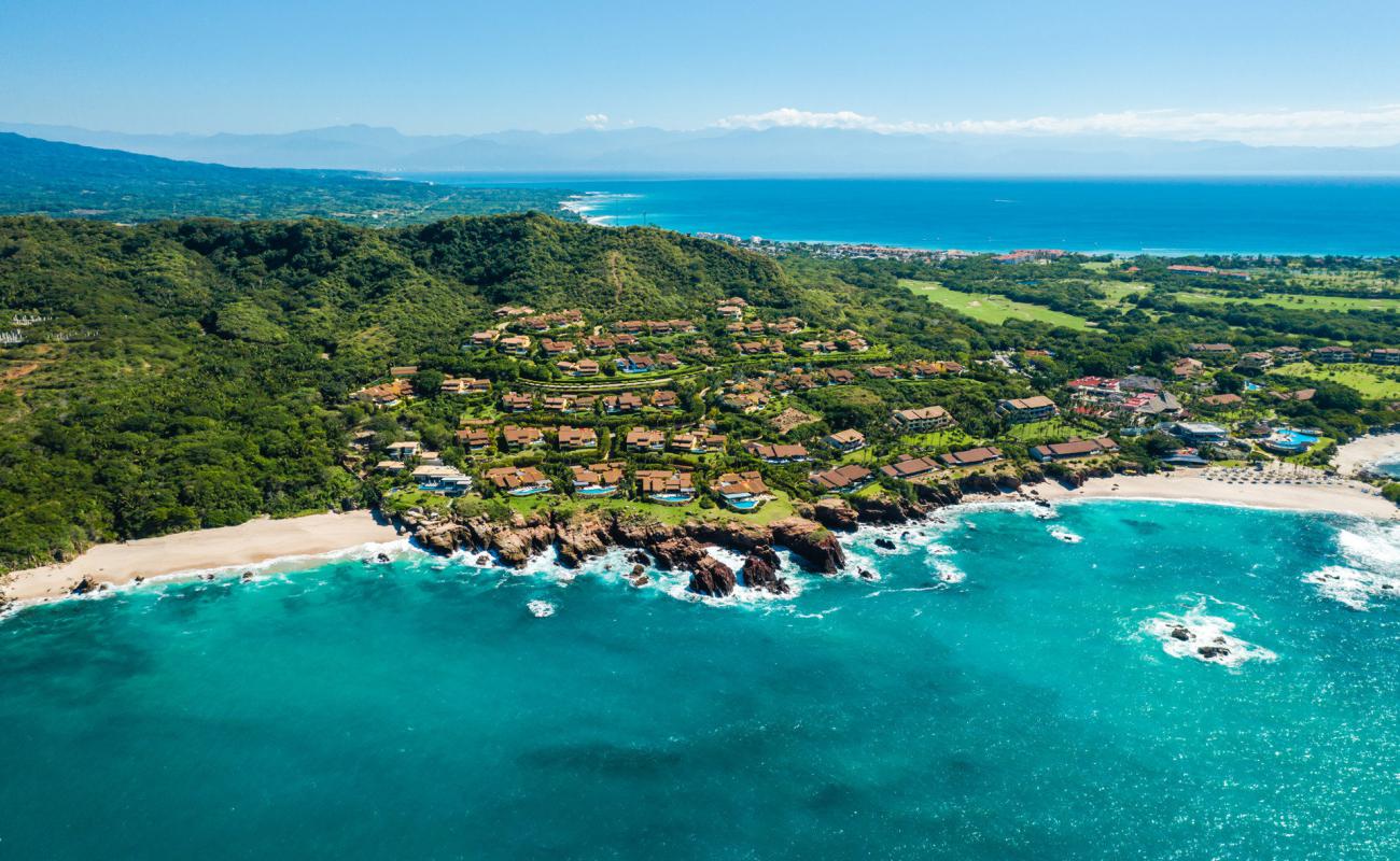 Punta Mita beach I'in fotoğrafı i̇nce bej kum yüzey ile