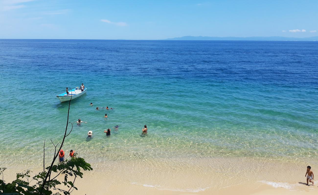 Madagascar beach'in fotoğrafı açık bej kum yüzey ile