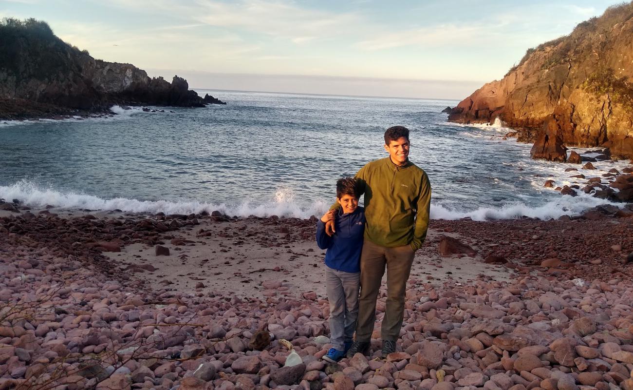 Playa la concha'in fotoğrafı kayalık arazi yüzey ile