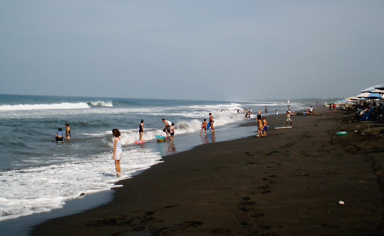 Playa de Cuyutlan'in fotoğrafı kahverengi kum yüzey ile