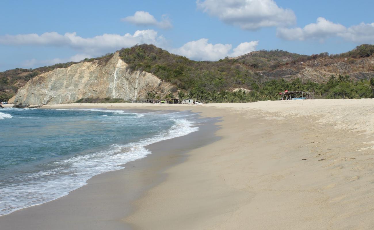 Playa Arenas Blancas'in fotoğrafı parlak ince kum yüzey ile