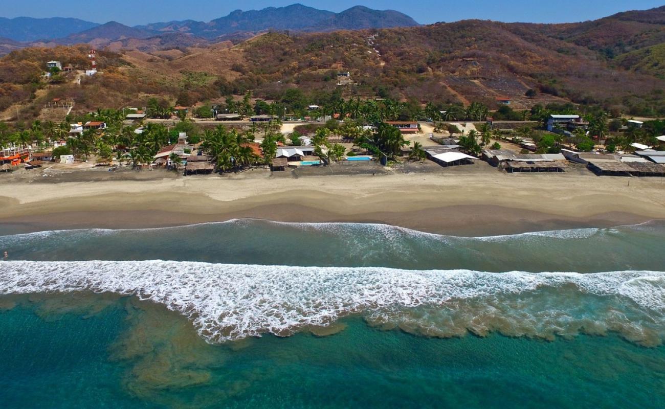 Playa La Barrita'in fotoğrafı parlak kum yüzey ile