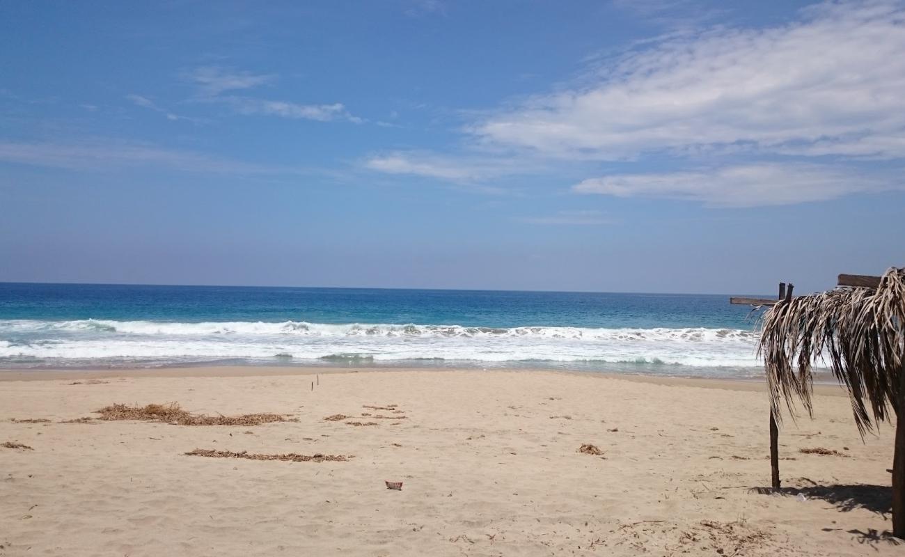 Playa Llano Real'in fotoğrafı parlak kum yüzey ile