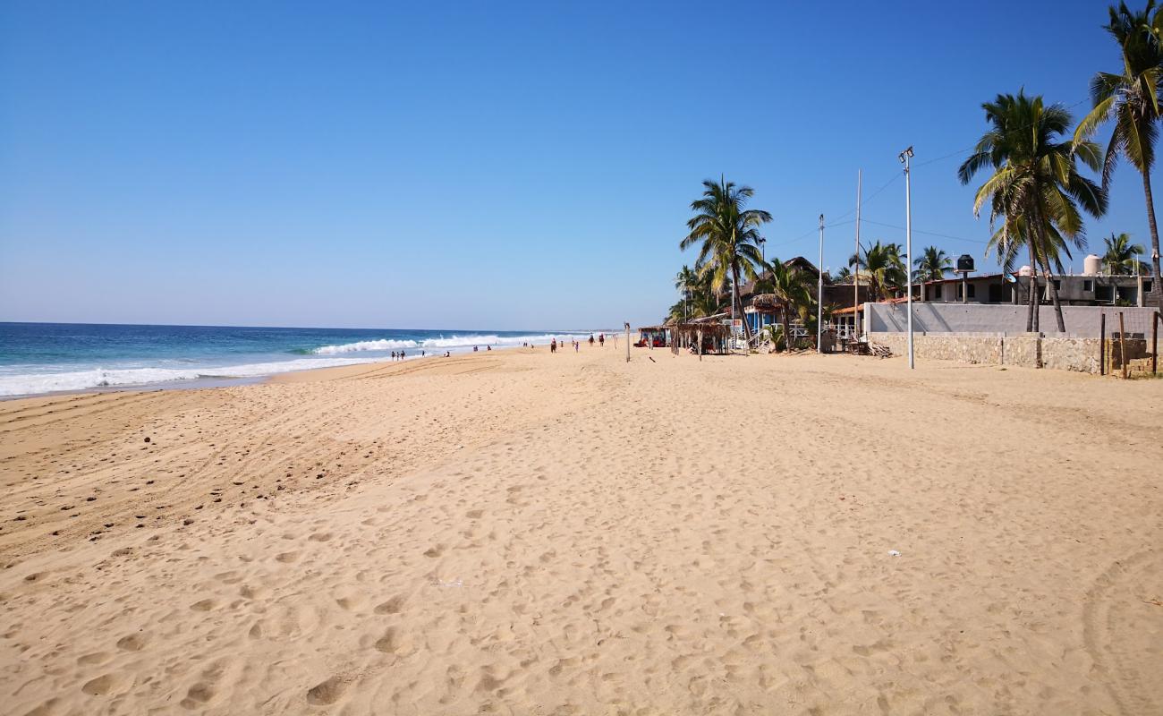 Playa Pie de La Cuesta'in fotoğrafı açık bej kum yüzey ile